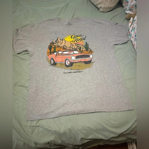 Men's T Shirt Hit The Open Road And Find Yourself Tee Grey Heather XL - Picture 1 of 7
